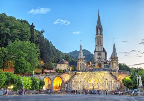 Church and Travel: Exploring Popular Pilgrimage Destinations for Christians